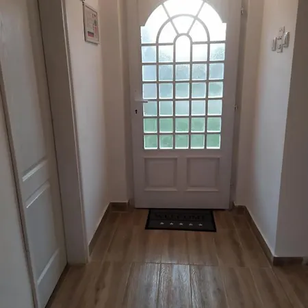 Апартаменты Leo Becej